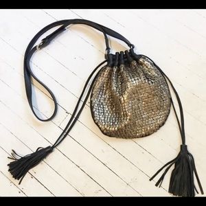 ISO( in search of) Danier drawstring leather bag